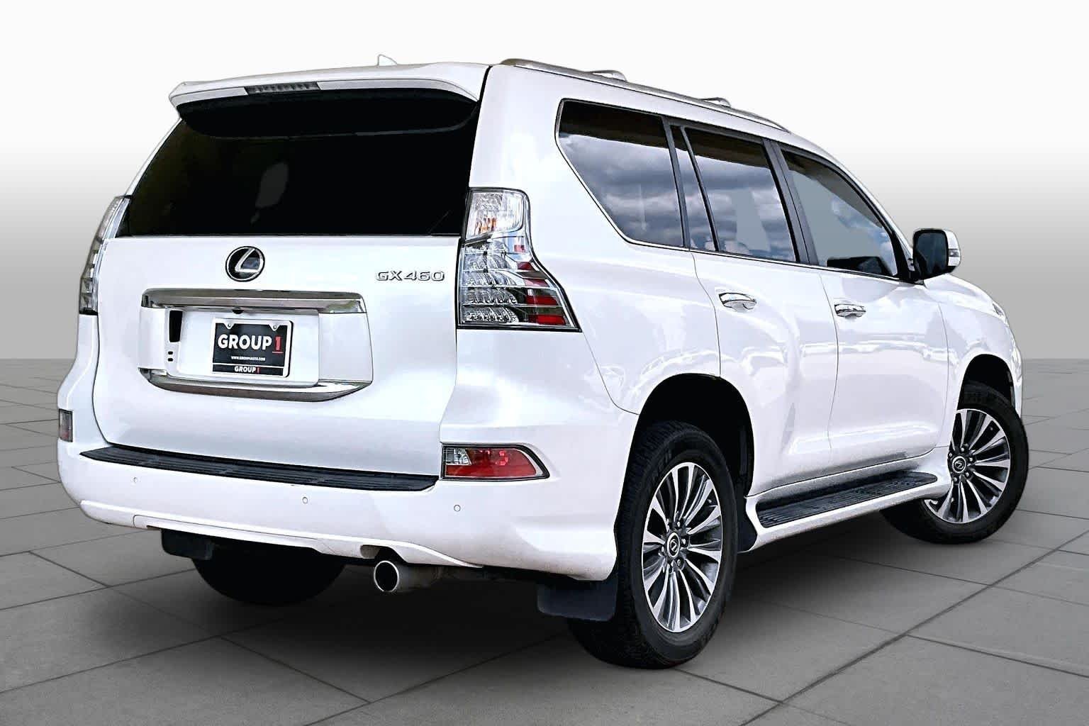 Used 2023 Eminent White Pearl Lexus Luxury image 11