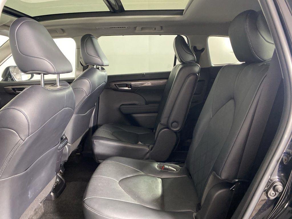 Used 2023 Midnight Black Metallic Toyota Platinum image 33