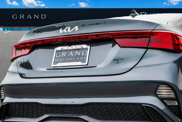 Used 2024 Gray Kia LXS image 31