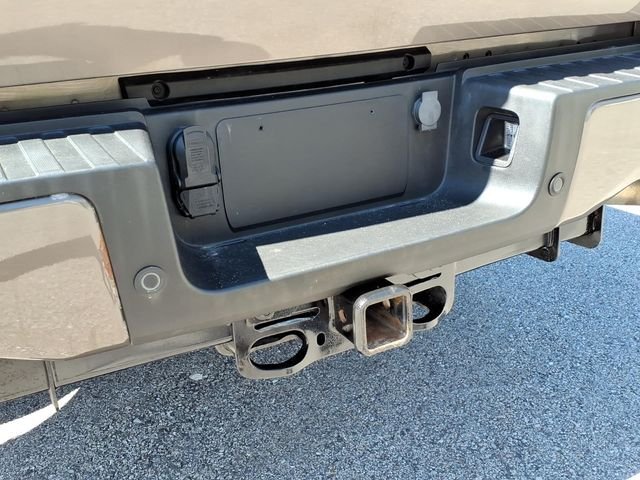 Used 2023 Stone Gray Metallic Ford XLT image 12