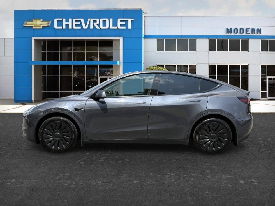 Used 2021 Midnight Silver Metallic Tesla Long Range image 2