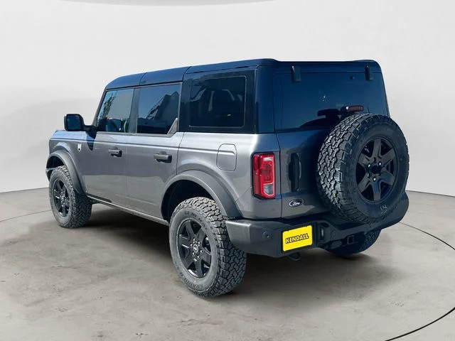 New 2025 Gray Metallic Ford Big Bend image 3