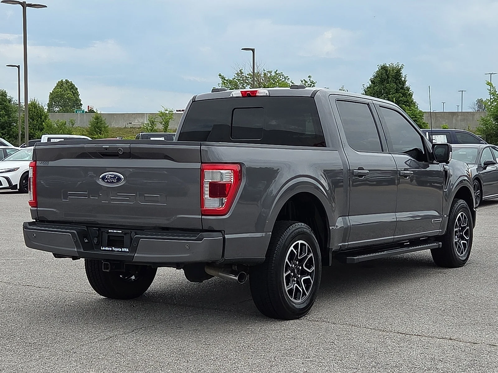 Used 2021 Carbonized Gray Metallic Ford LARIAT image 5