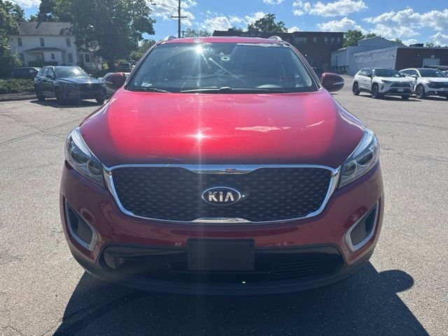 Used 2017 Red Kia LX image 3
