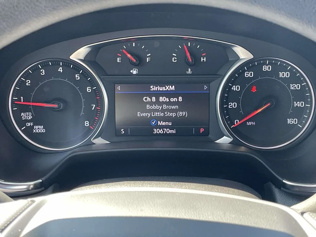Used 2024 Gray Chevrolet LT image 29