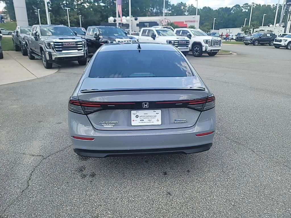 Used 2025 Gray Honda Sport image 6