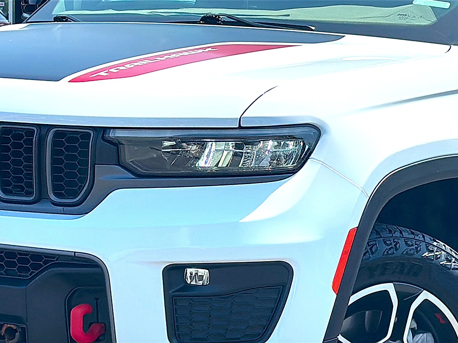 Used 2022 Bright White Clearcoat Jeep Trailhawk 4x4 image 4