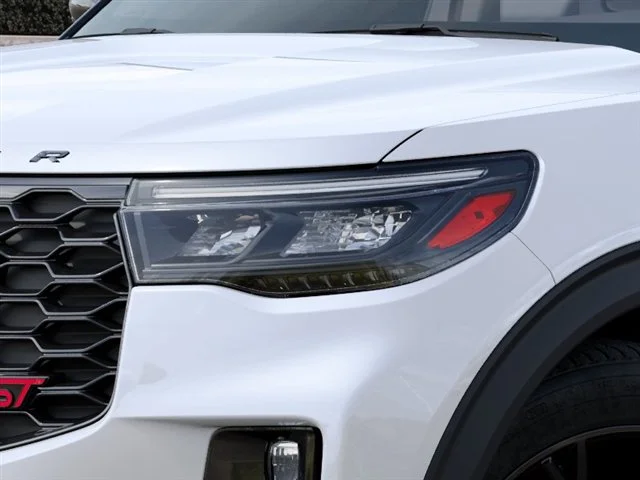 New 2027 Star White Metallic Tri-Coat Ford ST image 18