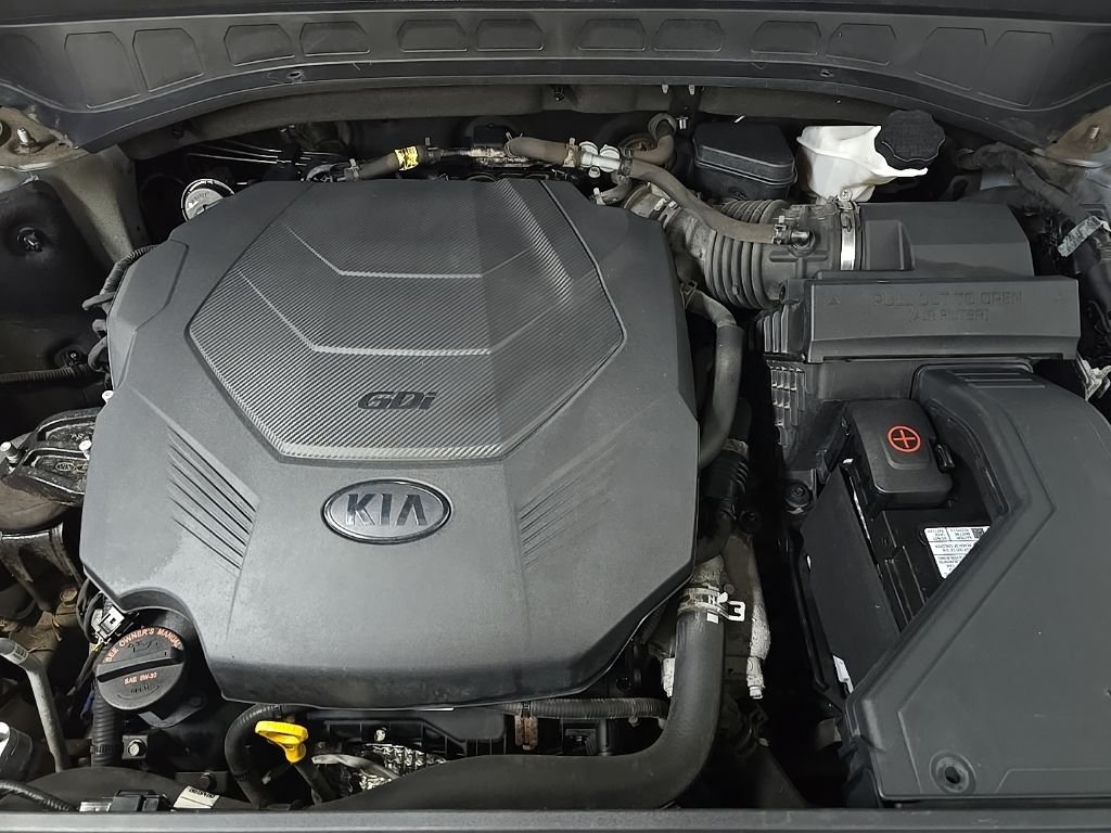 Used 2020 Silver Kia S image 13