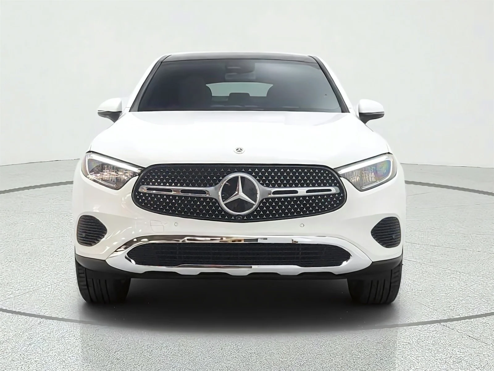 Certified Used 2026 Polar White Mercedes-Benz GLC 300 4MATIC® Coupe image 2