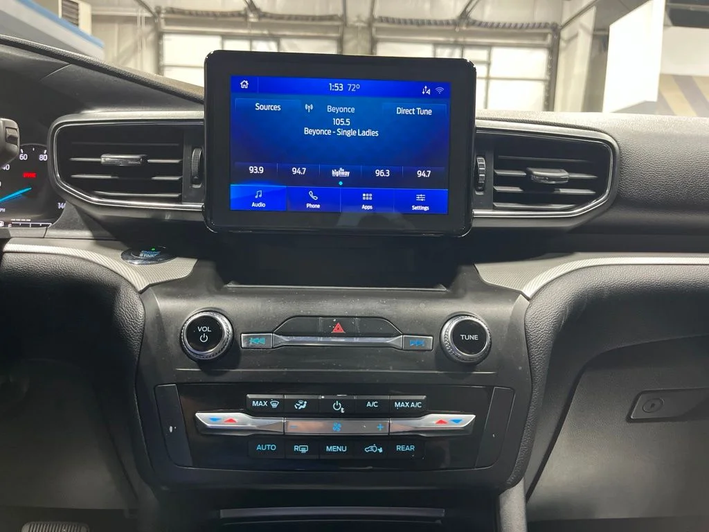 Used 2020 Black Metallic Ford XLT image 24
