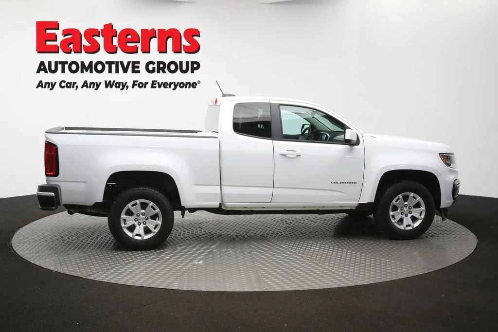 Used 2022 White Chevrolet LT image 44