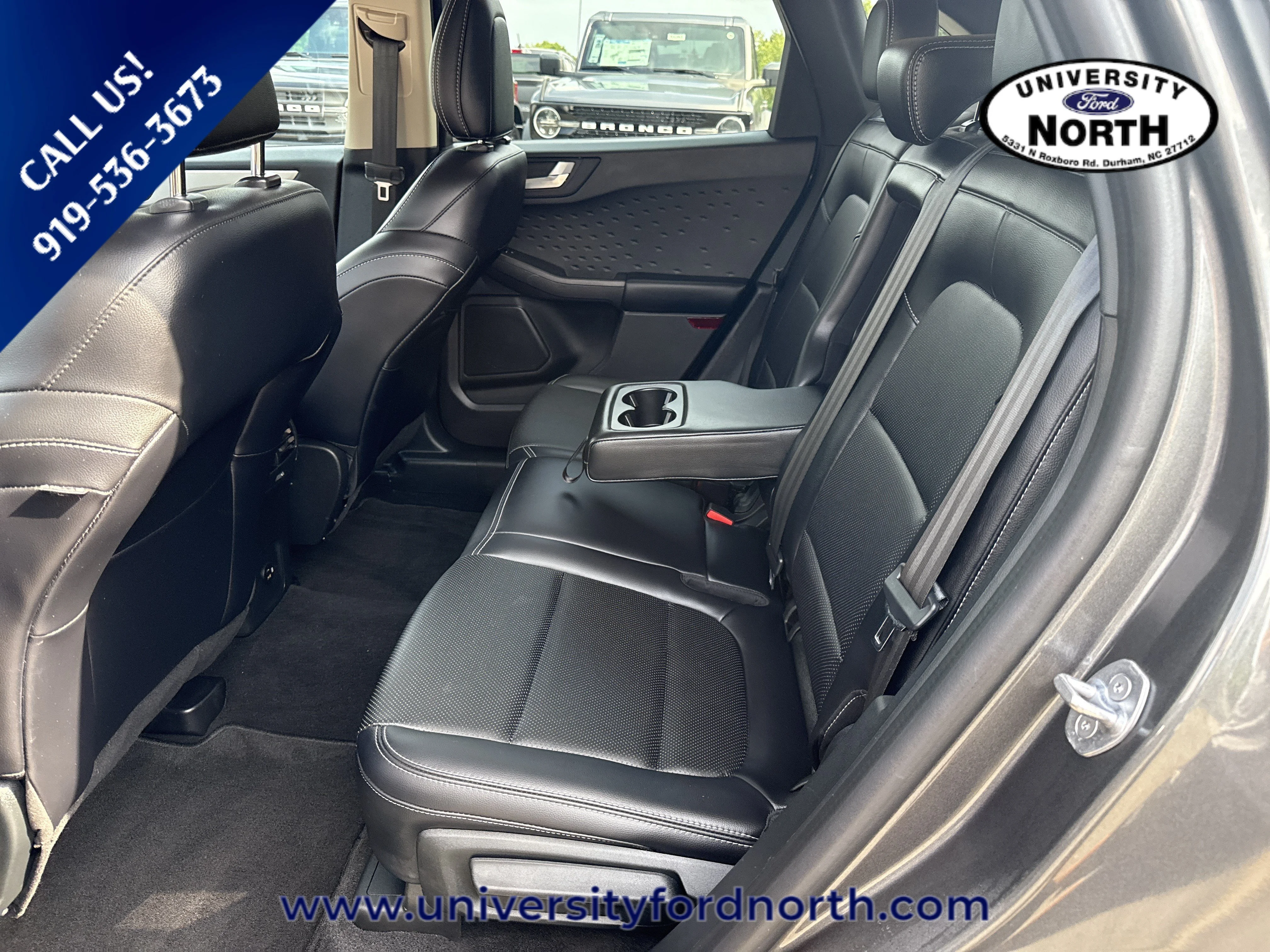Used 2020 Magnetic Metallic Ford SEL image 32