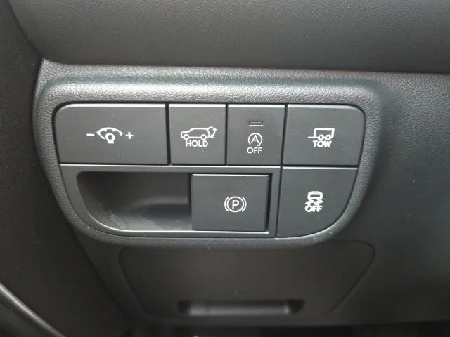 Used 2026 Silver Hyundai SEL Convenience image 21