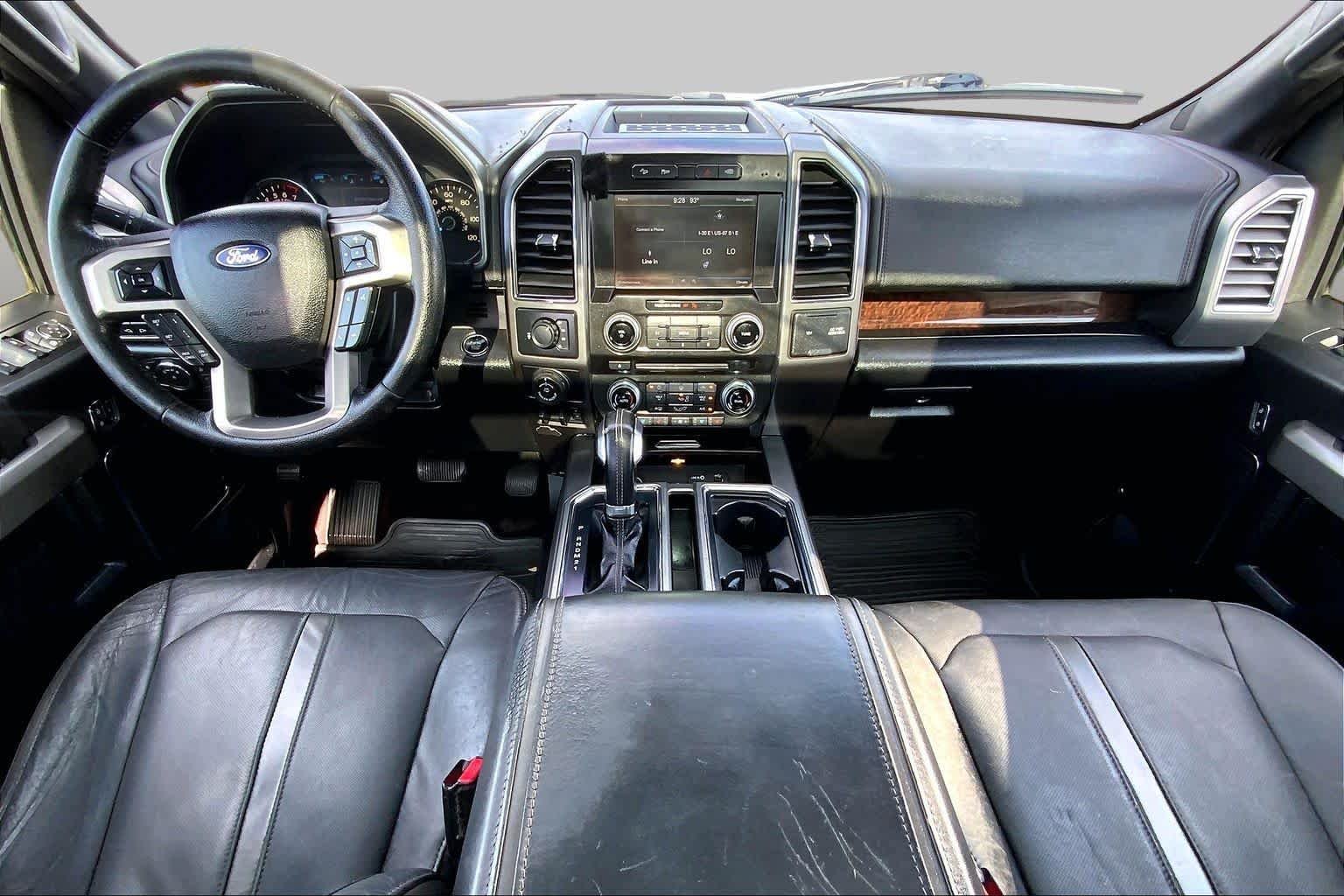 Used 2015 White Platinum Metallic Tri-Coat Ford Platinum image 13
