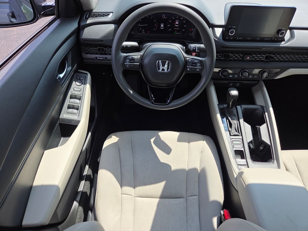 Certified Used 2025 Meteorite Gray Metallic Honda LX image 26