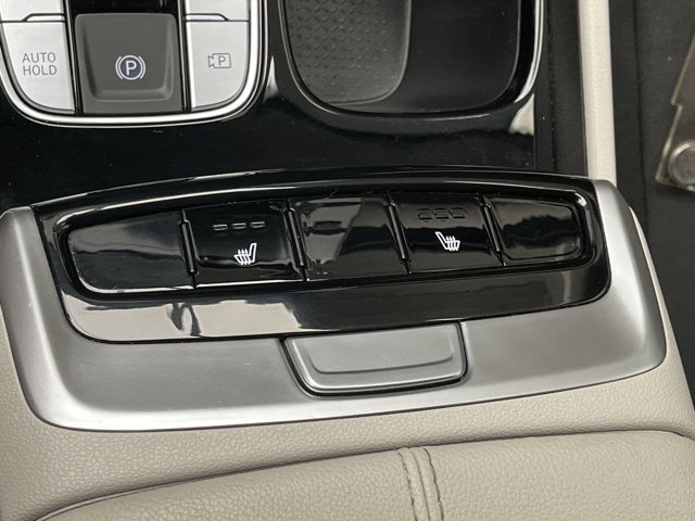 Used 2022 Portofino Gray Hyundai SEL image 21