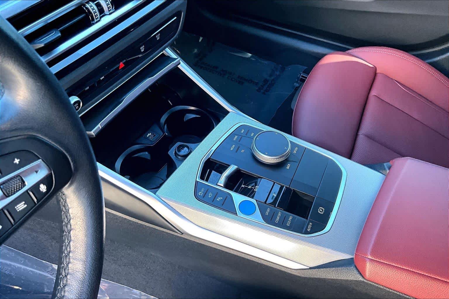 Used 2024 Skyscraper Grey Metallic BMW eDrive40 image 16