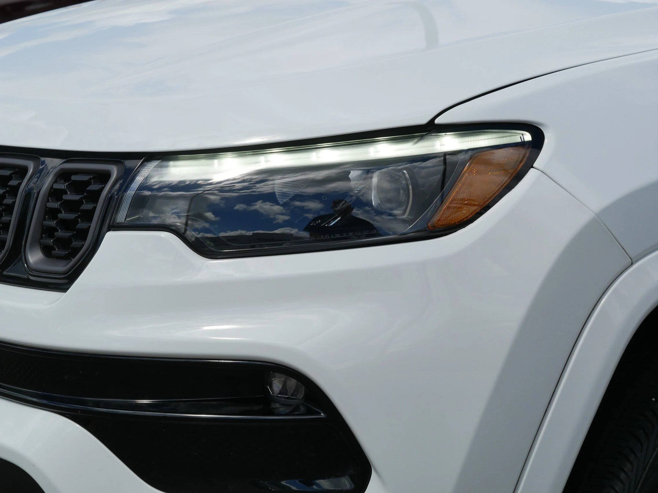 Used 2025 Bright White Clearcoat Jeep Limited image 16