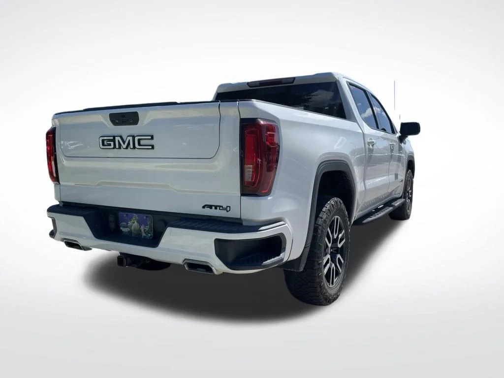 Used 2021 Summit White GMC AT4 image 6