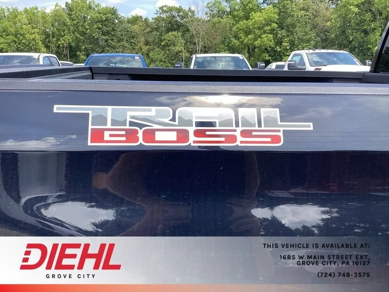 Used 2021 BLACK Chevrolet Custom Trail Boss image 11