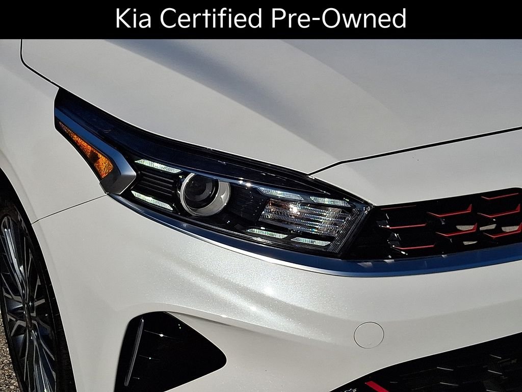 Certified Used 2023 White Kia GT-Line image 9