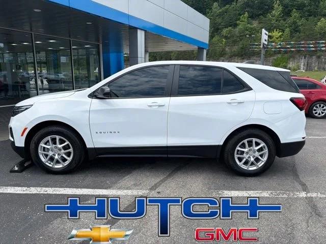Used 2024 Summit White Chevrolet LS image 8