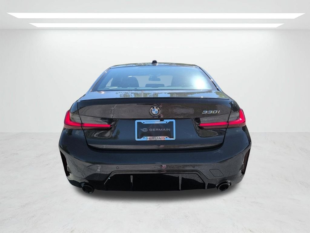 New 2026 Dravit Grey Metallic BMW 330i image 5