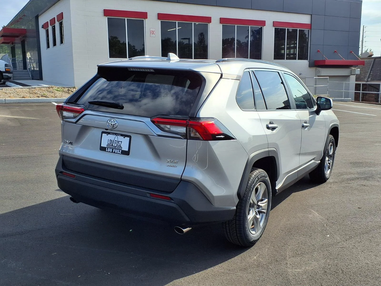 Used 2024 Silver Sky Metallic Toyota XLE image 4