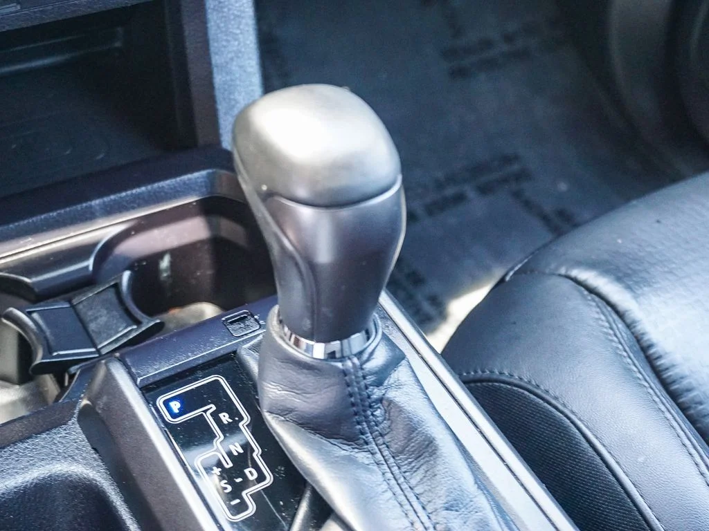Used 2022  Toyota TRD Off-Road image 22