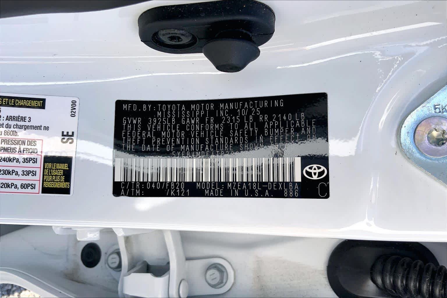 Used 2026 Ice Cap Toyota LE image 36