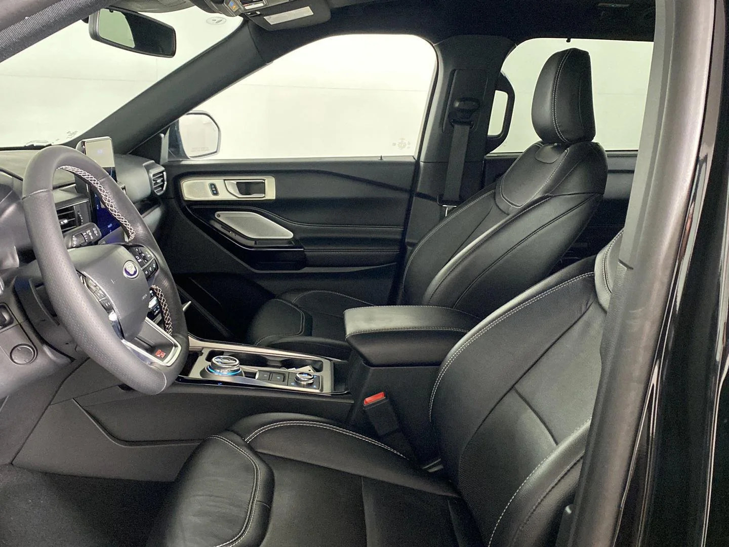 Used 2023 Agate Black Ford ST image 26
