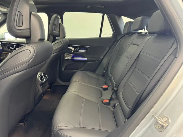New 2027 Silver Mercedes-Benz GLC 300 image 19