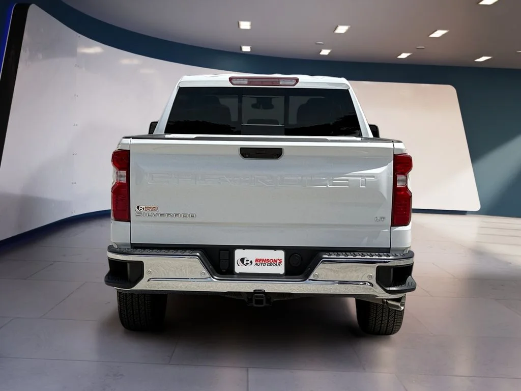 Used 2024 White Chevrolet LT image 4