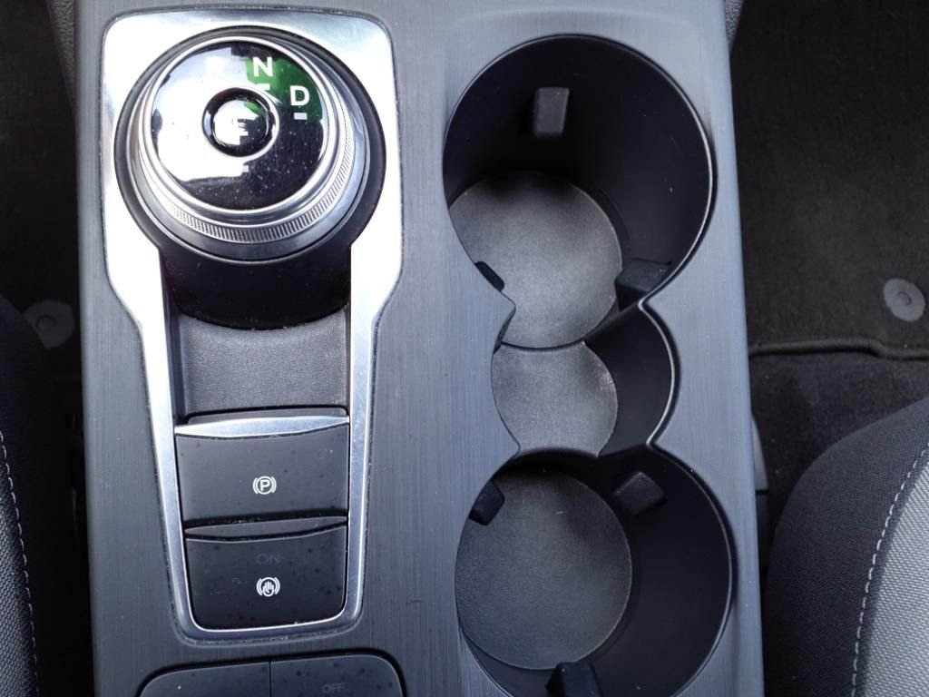 Used 2020 Gray Ford SE image 21