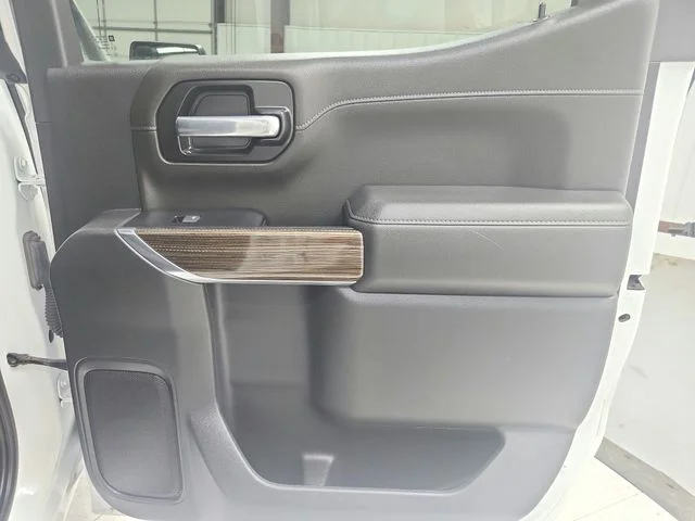 Used 2021 White Chevrolet LT Trail Boss image 36