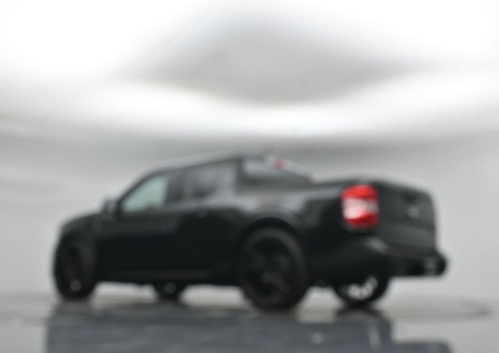 New 2026 Shadow Black Ford XLT image 3