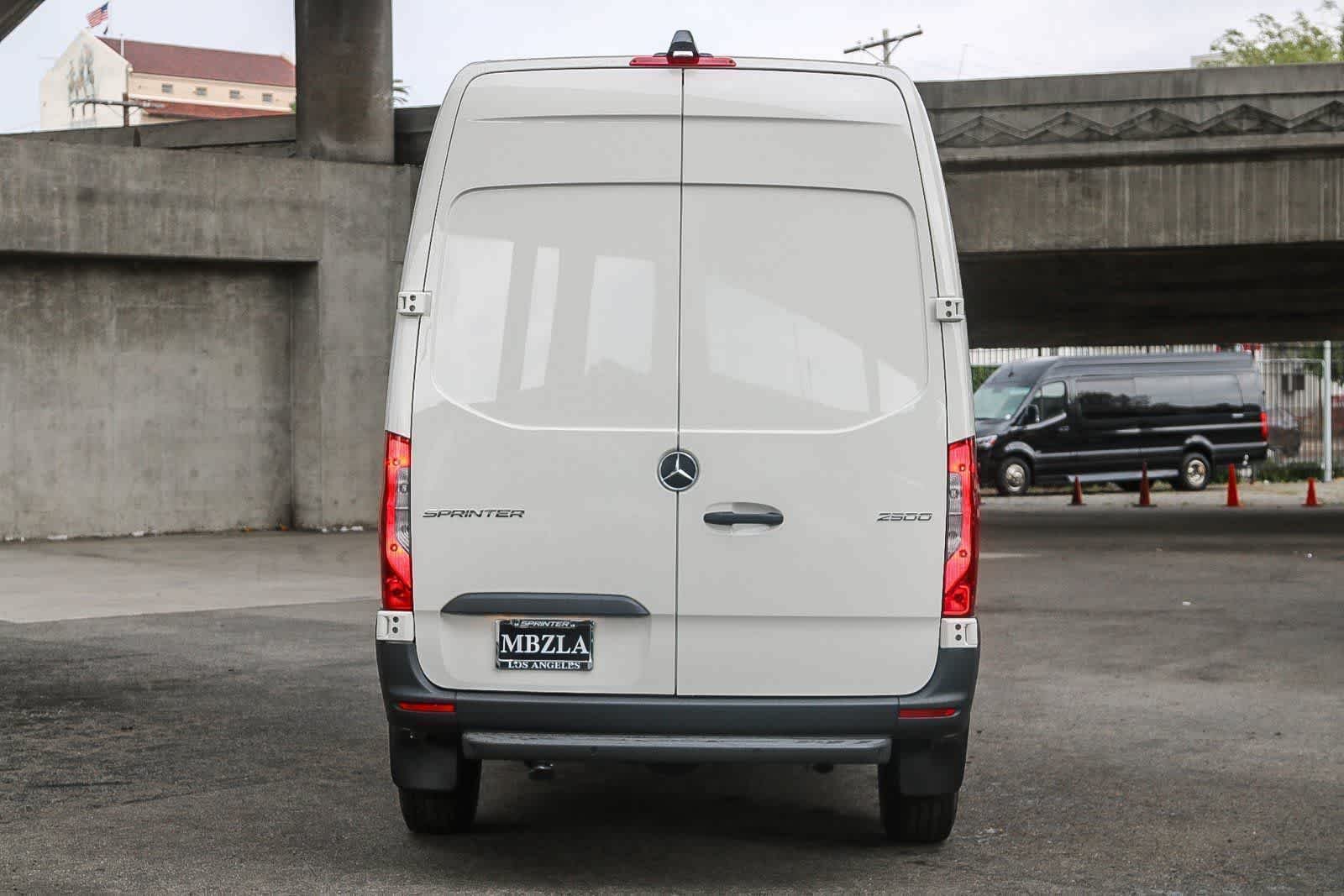2025 Mercedes-Benz Sprinter Cargo Van Base - Photo 33
