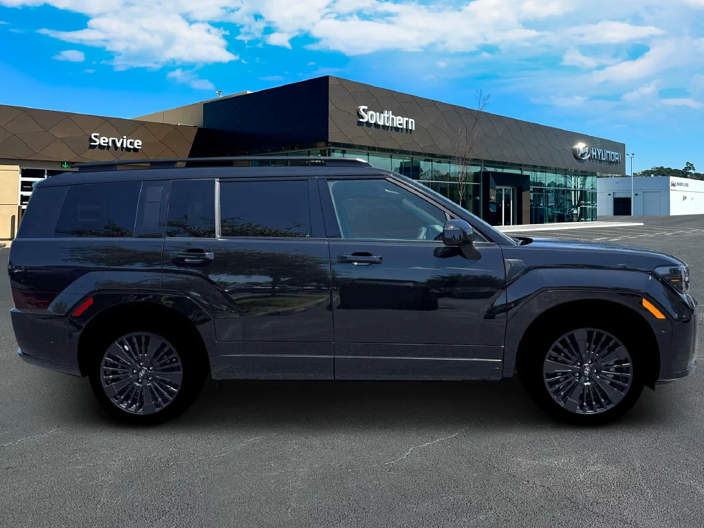 Used 2026 Black Hyundai Calligraphy image 10
