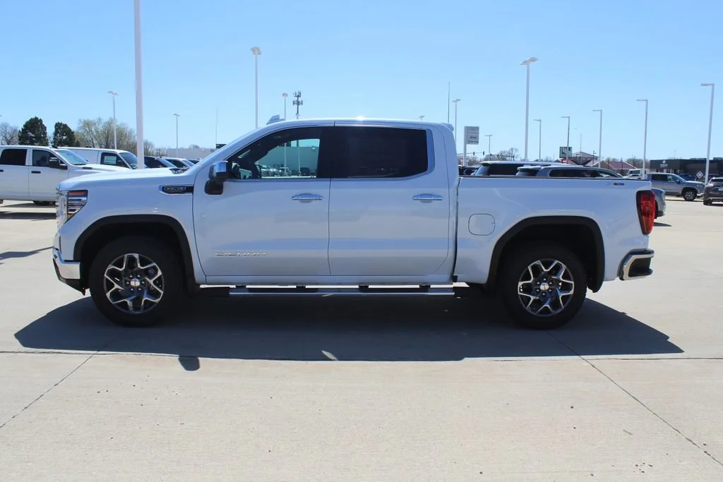 New 2026 Glacier White Tricoat GMC SLT image 6