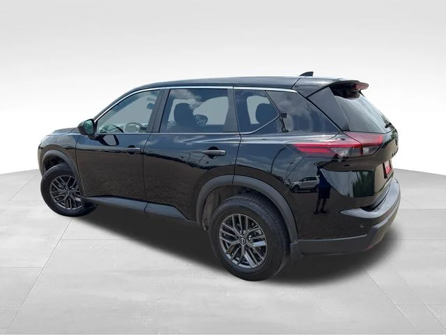 Used 2025 Black Nissan S image 6