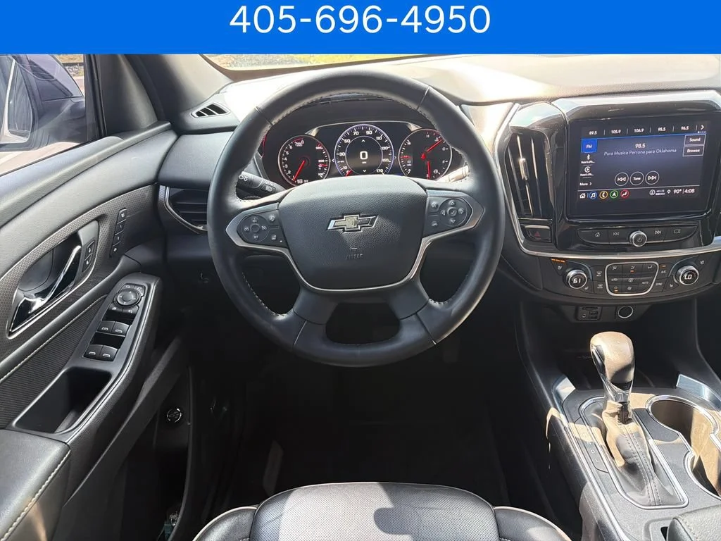 Pre-Owned 2022 Chevrolet Traverse Premier