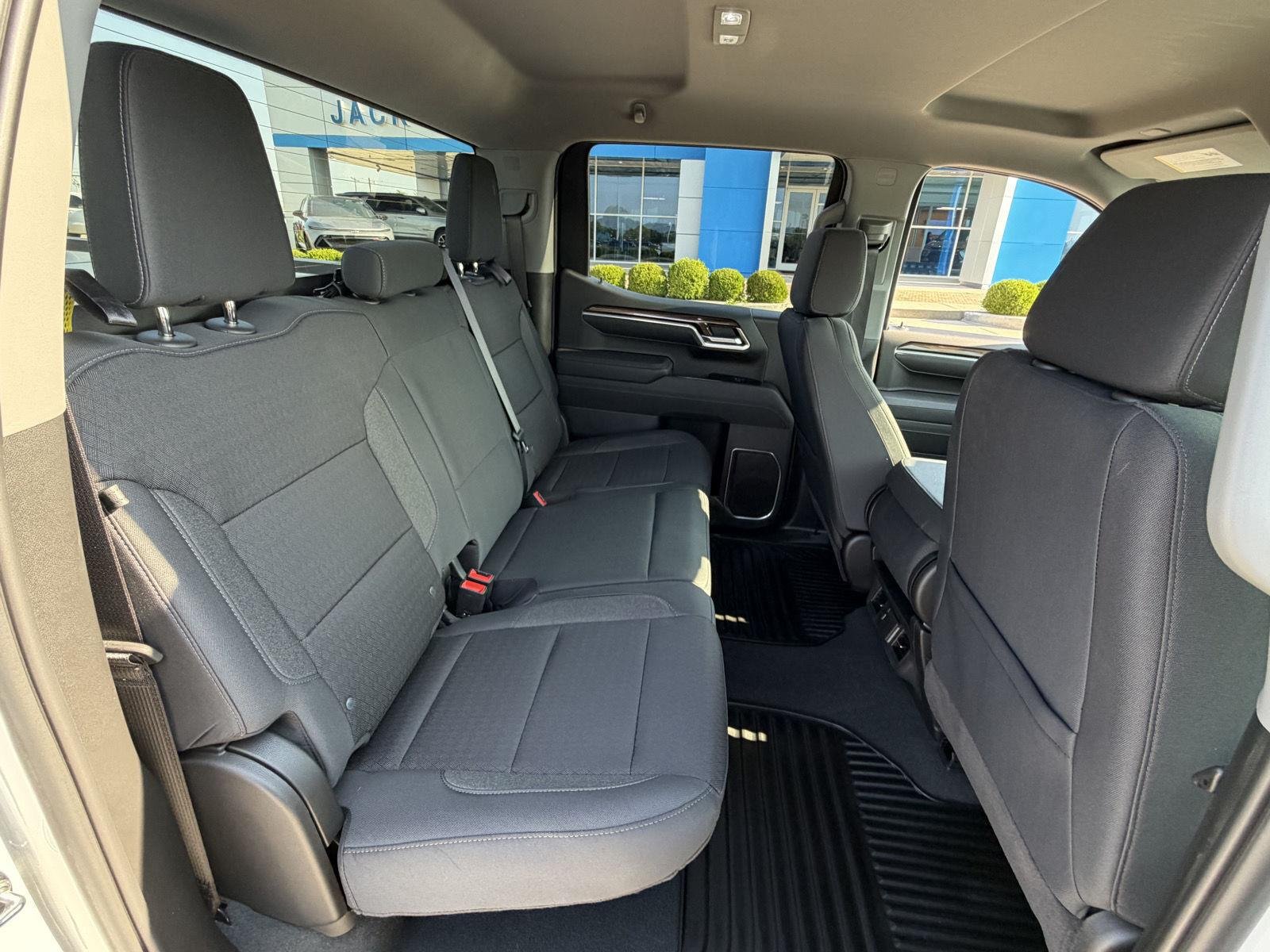 2026 Chevrolet Silverado 1500 LT - Photo 25