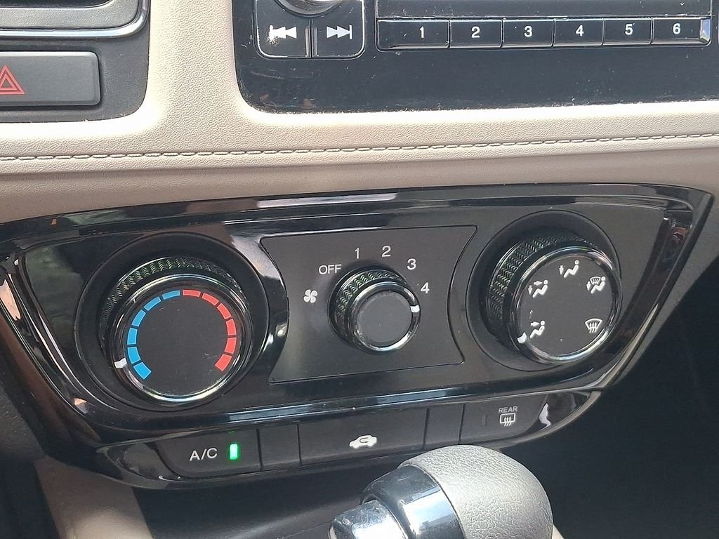 2017 Honda HR-V LX - Photo 16