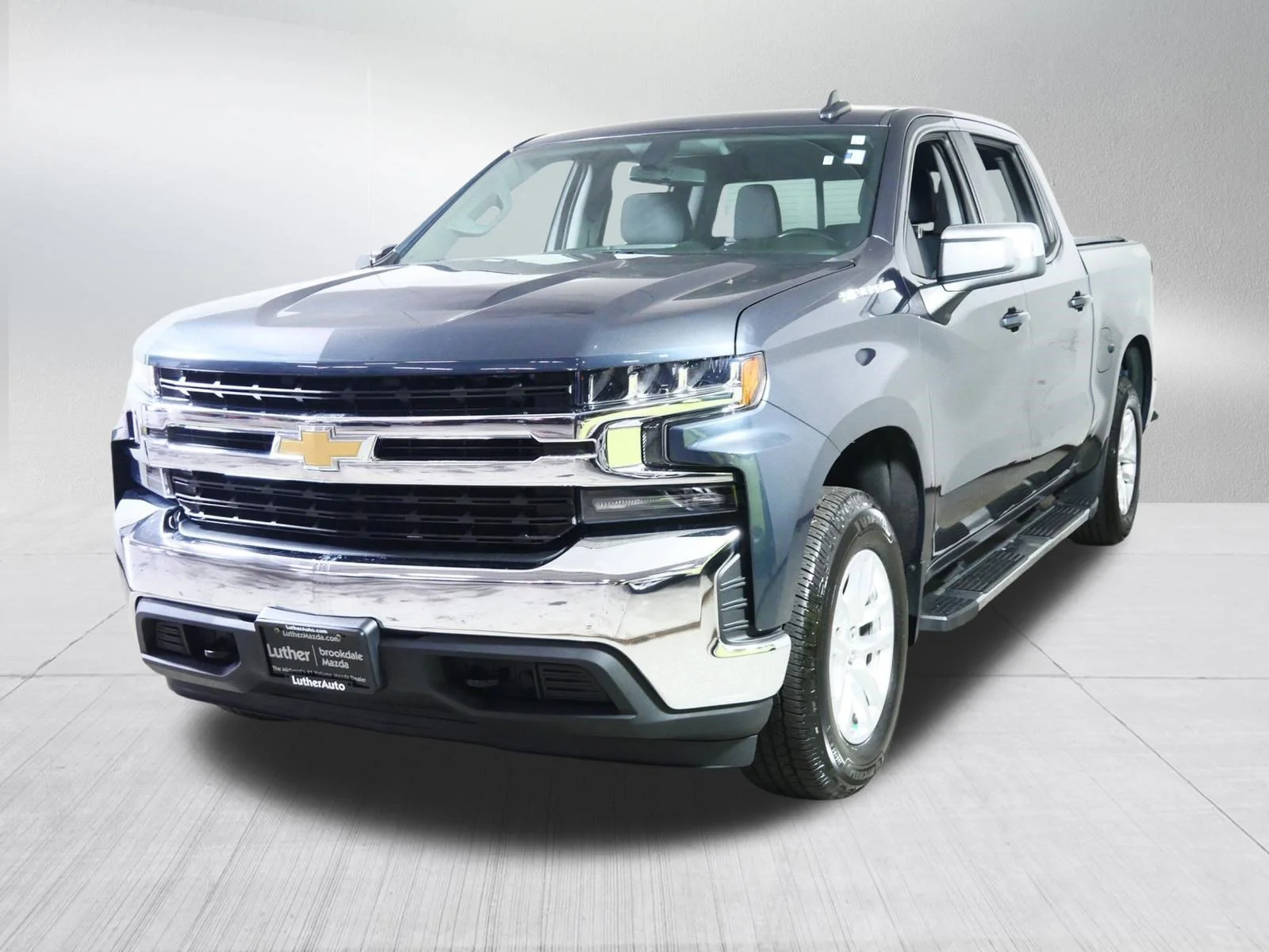 Used 2019 Shadow Gray Metallic Chevrolet LT image 3