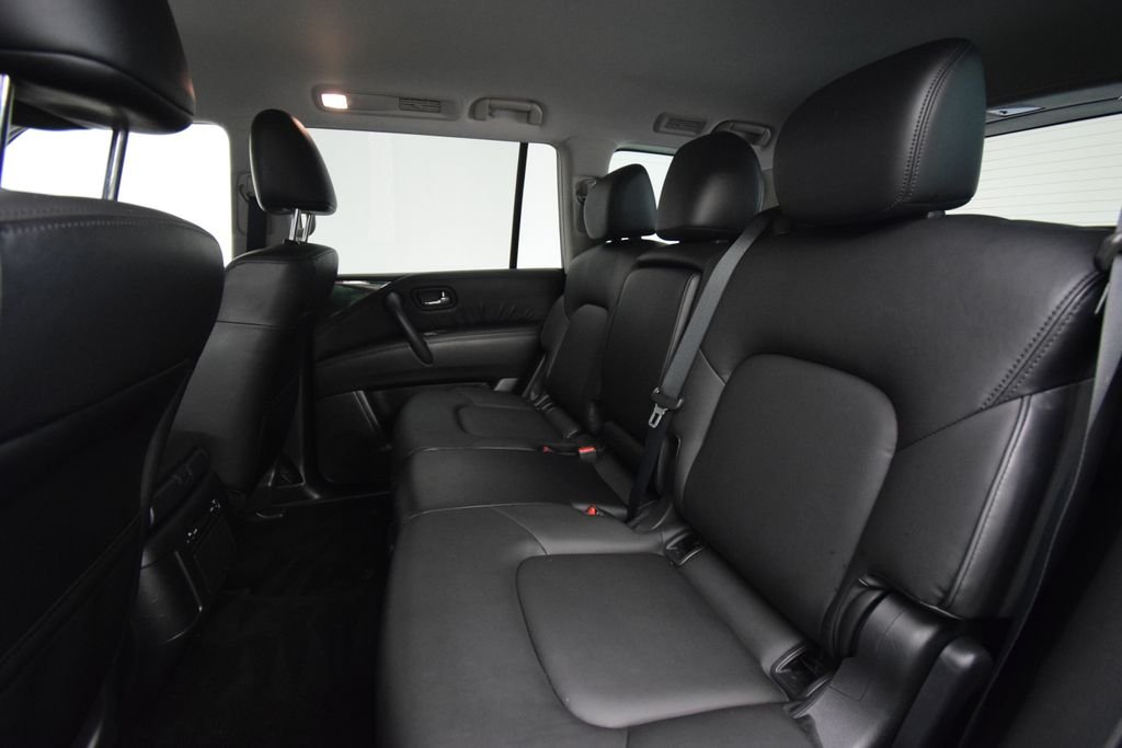 Used 2023 Gray Nissan SV image 17