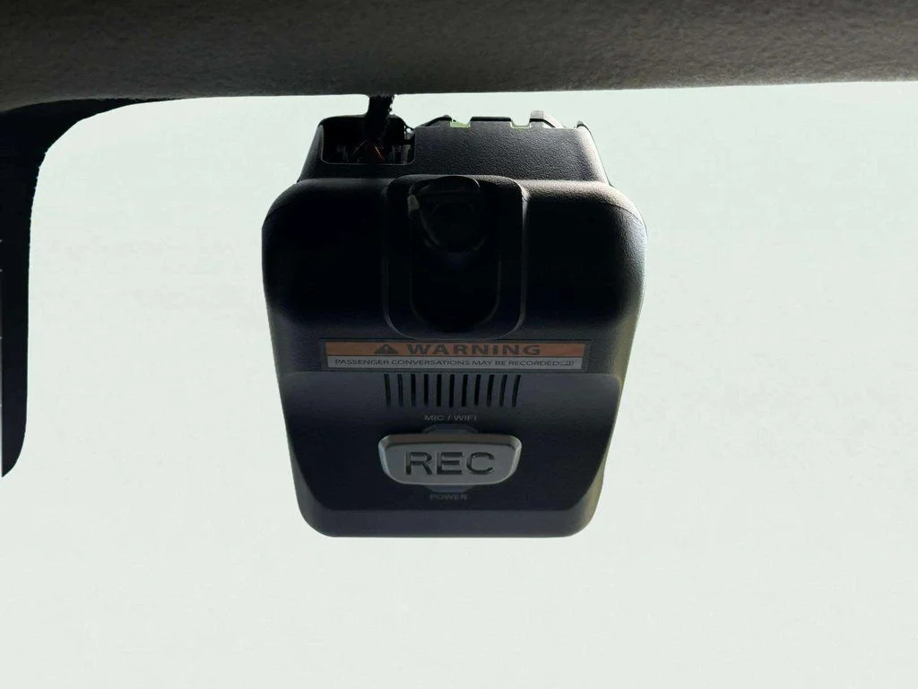 2025 Nissan Kicks SR AWD - Photo 21