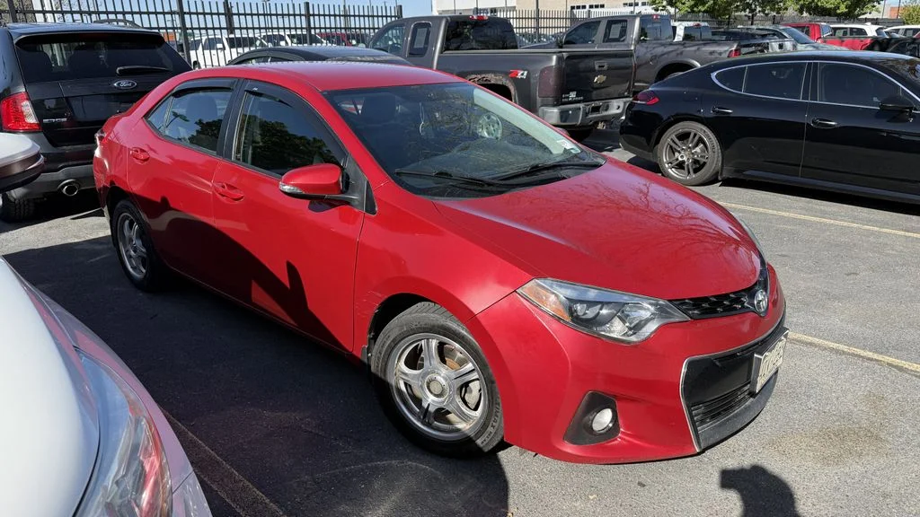 2016 Toyota Corolla S AT's photo