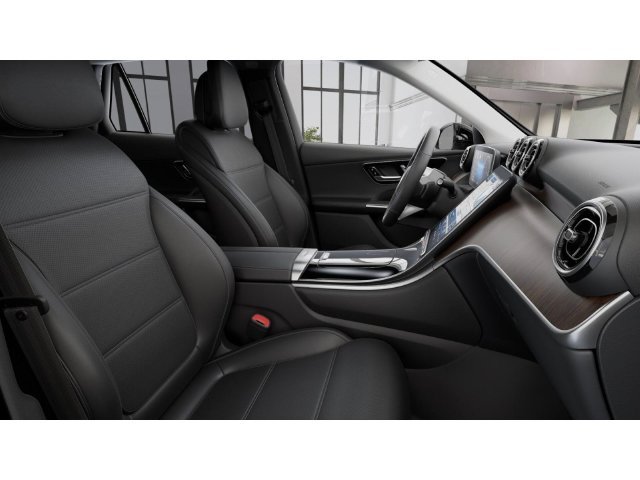 Certified Used 2025 Black Mercedes-Benz GLC 350e image 5