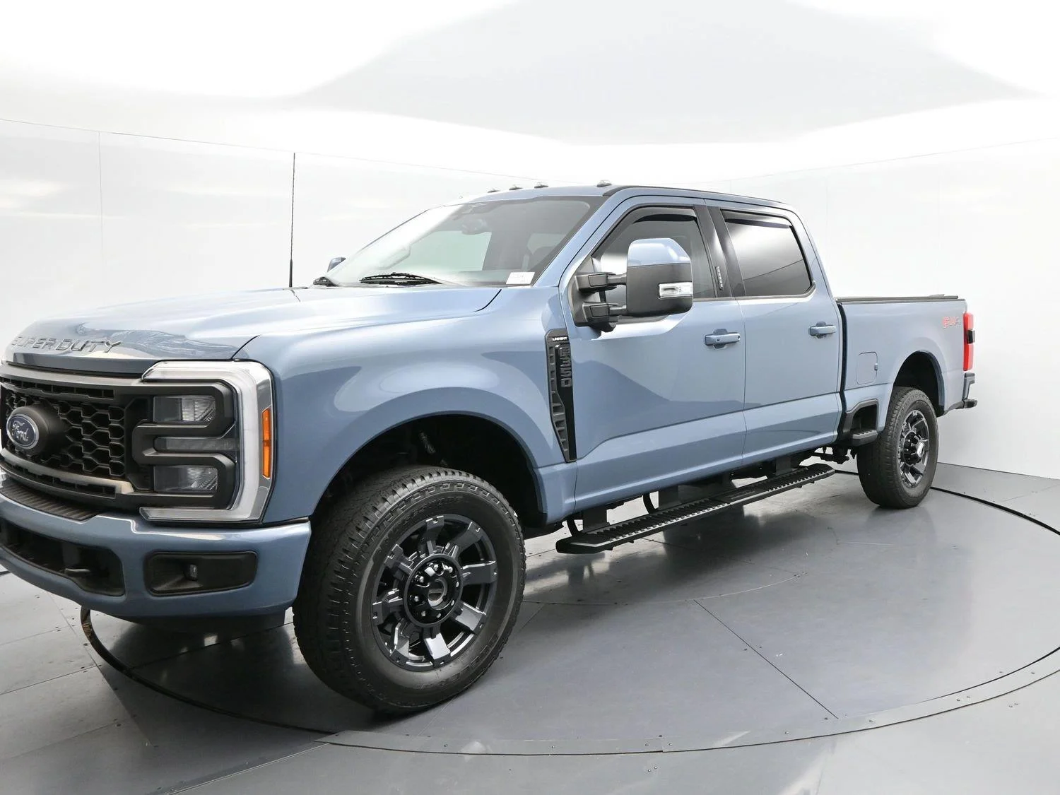 Used 2023 Azure Gray Metallic Tri-Coat Ford Lariat image 3